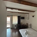 Sian Sanctuary 招待所